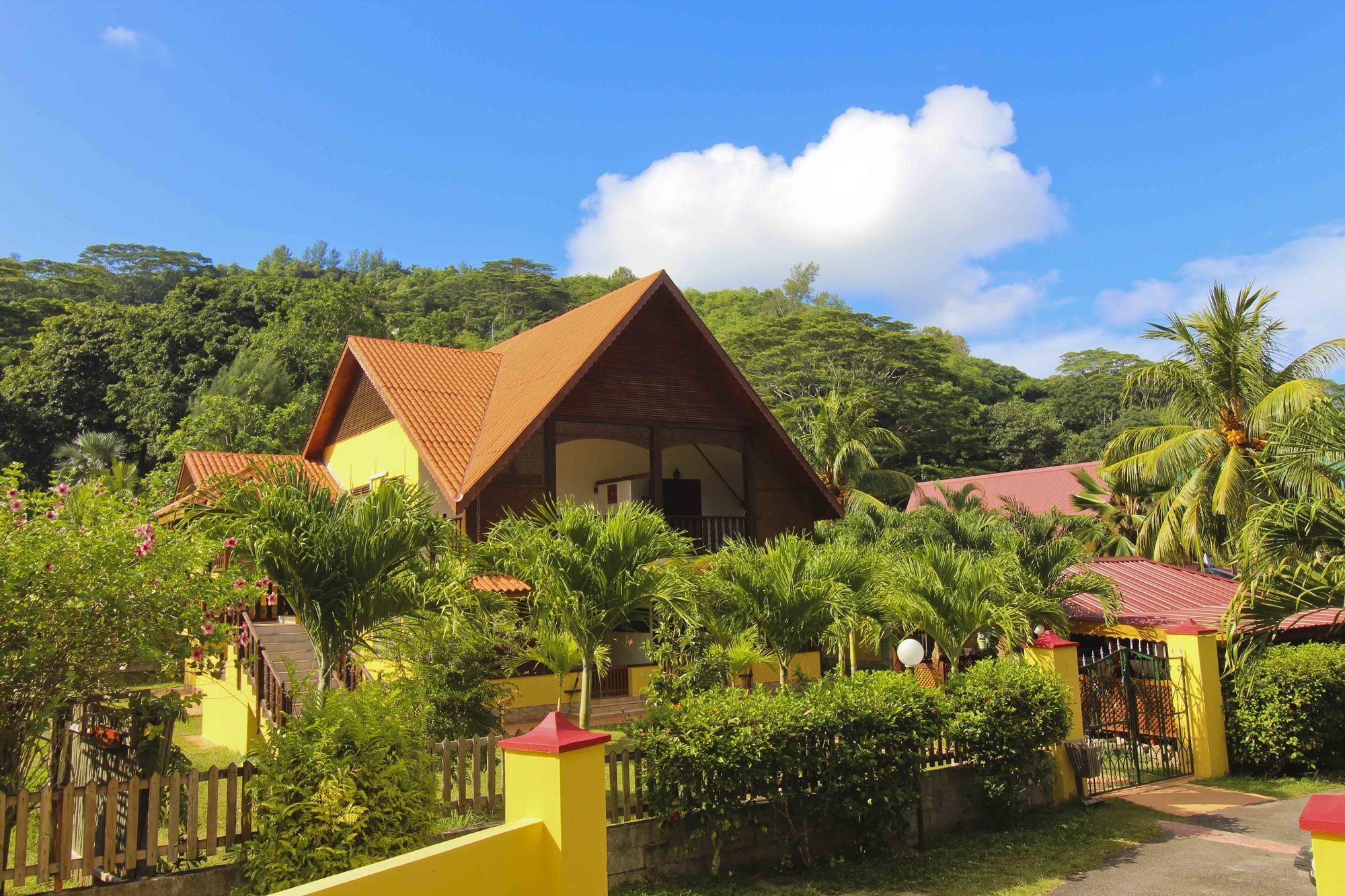Takamaka Green Village Luaran gambar